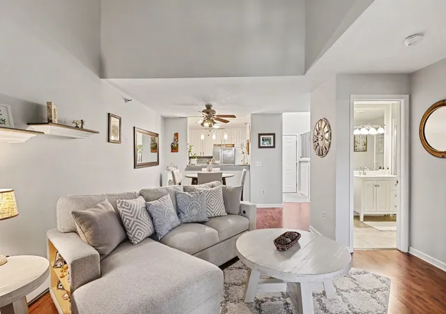 Photo 3 of Condo for sale at 7601 Edinborough Way #6308, Minneapolis, MN 55435 | MLS# 7140271 | Listing updated on 2026-09-20