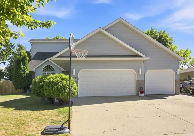 Photo 2 of Single family home for sale at 1975 29th Street Cir S, Moorhead, MN 56560 | MLS# 7140280 | Listing updated on 2026-09-18
