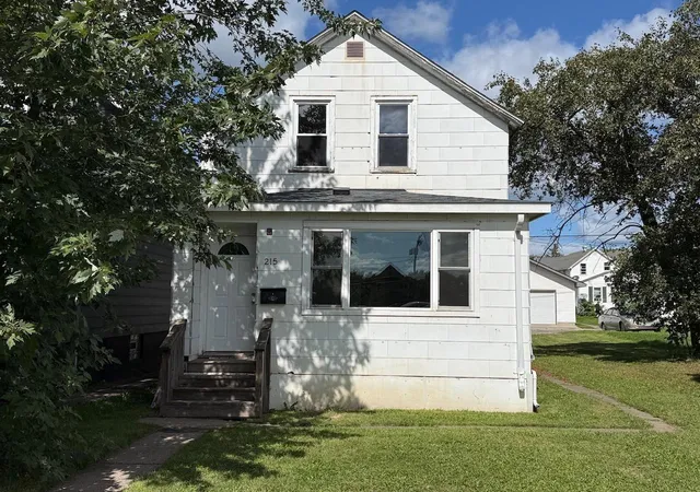 Photo 1 of Single family home for sale at 215 6th Street S, Virginia, MN 55792 | MLS# 7140288 | Listing updated on 2026-09-16