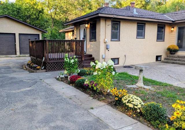 Photo 3 of Single family home for sale at 4095 66th Street E, Inver Grove Heights, MN 55076 | MLS# 7140298 | Listing updated on 2026-10-19