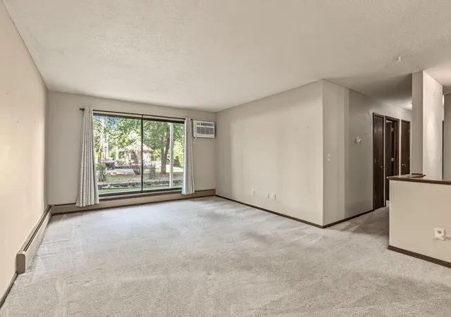 Photo 4 of Condo for sale at 3916 Foss Rd #104, Minneapolis, MN 55421 | MLS# 7140310 | Listing updated on 2026-09-12