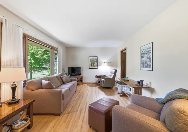 Photo 2 of Single family home for sale at 261 1st Avenue Se, Saint Paul, MN 55112 | MLS# 7140313 | Listing updated on 2026-10-08