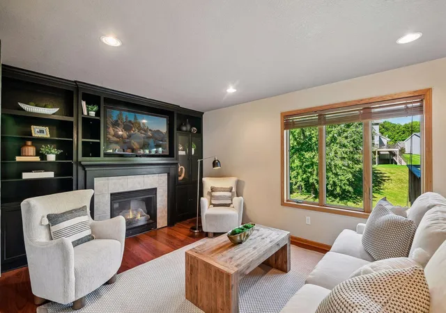 Photo 1 of Single family home for sale at 1405 Landsdown Rd, Buffalo, MN 55313 | MLS# 7140319 | Listing updated on 2026-09-18