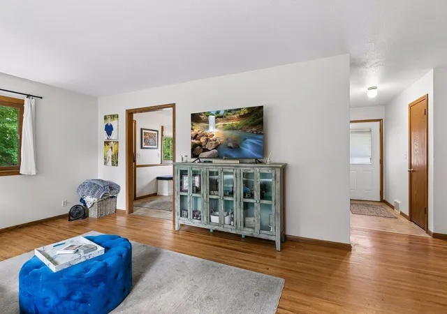 Photo 3 of Single family home for sale at 16419 Seymour Dr, Minnetonka, MN 55345 | MLS# 7140323 | Listing updated on 2026-09-28