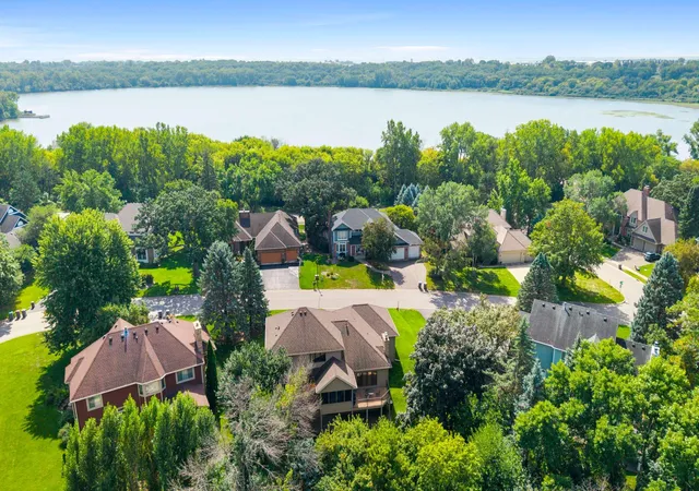 Photo 2 of Single family home for sale at 14178 Mccoy Ct, Eden Prairie, MN 55347 | MLS# 7140342 | Listing updated on 2026-09-20