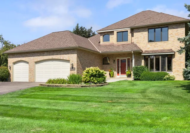 Photo 3 of Single family home for sale at 14178 Mccoy Ct, Eden Prairie, MN 55347 | MLS# 7140342 | Listing updated on 2026-09-20