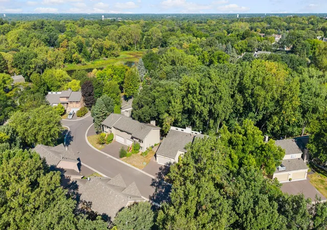 Photo 3 of Sale Pending at 1583 S Bavarian Pass, Minneapolis, MN 55432 | MLS# 7140408 | Listing updated on 2026-10-08