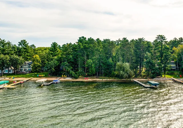 Photo 2 of Single family home for sale at 5907 Lavinia Rd Ne, Bemidji, MN 56601 | MLS# 7140412 | Listing updated on 2026-10-19