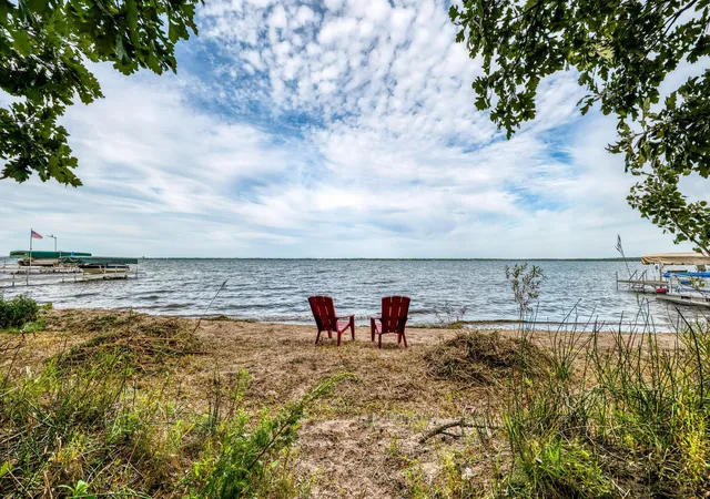 Photo 3 of Single family home for sale at 5907 Lavinia Rd Ne, Bemidji, MN 56601 | MLS# 7140412 | Listing updated on 2026-09-20