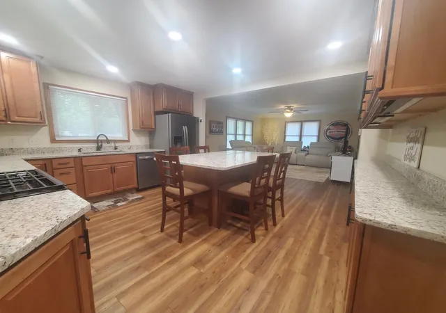 Photo 1 of Single family home for sale at 610 7th Street N, New Ulm, MN 56073 | MLS# 7140435 | Listing updated on 2026-09-22