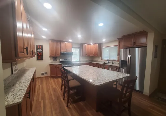Photo 2 of Single family home for sale at 610 7th Street N, New Ulm, MN 56073 | MLS# 7140435 | Listing updated on 2026-09-22
