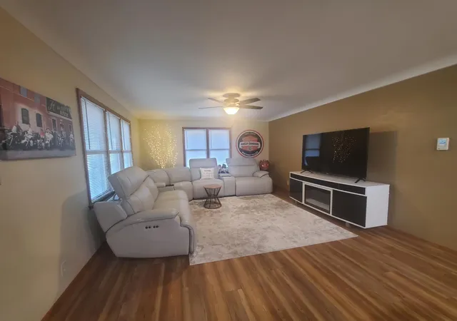 Photo 3 of Single family home for sale at 610 7th Street N, New Ulm, MN 56073 | MLS# 7140435 | Listing updated on 2026-09-22