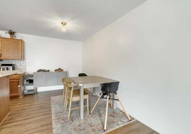 Photo 4 of Single family home for sale at 336 Gironde Ct, Saint Paul, MN 55125 | MLS# 7140458 | Listing updated on 2026-10-05