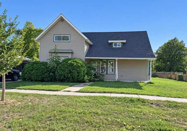 Single family home for sale at 421 Langer Ave S, Casselton, ND 58012 | MLS# 7140472