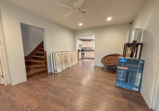 Photo 3 of Single family home for sale at 421 Langer Ave S, Casselton, ND 58012 | MLS# 7140472 | Listing updated on 2026-10-26