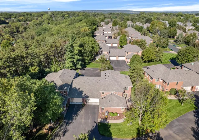 Photo 3 of Single family home for sale at 1812 Hunter Hl Rd, Hudson, WI 54016 | MLS# 7140495 | Listing updated on 2026-09-22