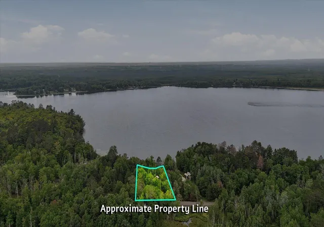 Photo 4 of Sale Pending at 7199 Jola Rd, Eveleth, MN 55734 | MLS# 7140517 | Listing updated on 2026-10-06
