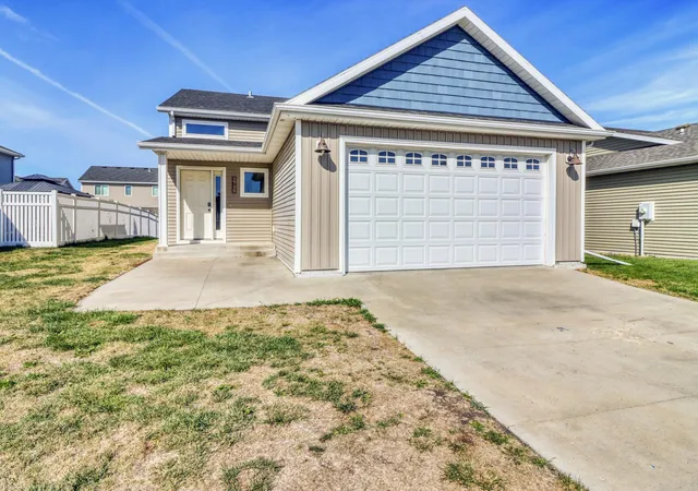 Photo 1 of Sale Pending at 5739 61st Street S, Fargo, ND 58104 | MLS# 7140539 | Listing updated on 2026-10-12