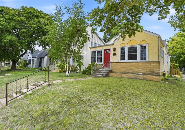 Photo 3 of Single family home for sale at 4857 Xerxes Ave S, Minneapolis, MN 55410 | MLS# 7140559 | Listing updated on 2026-09-28