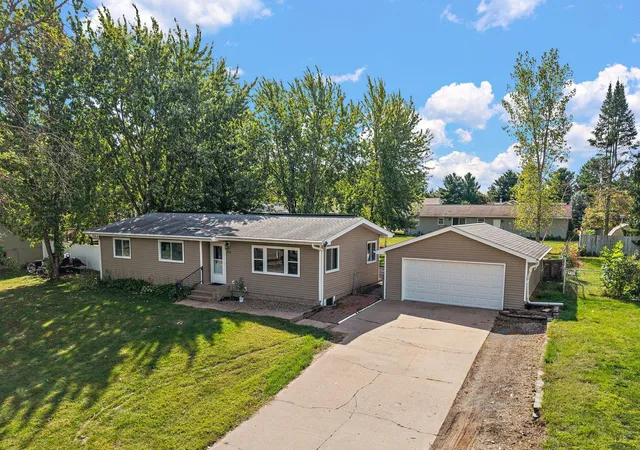 Single family home for sale at 534 Derrick Dr, New Richmond, WI 54017 | MLS# 7140565