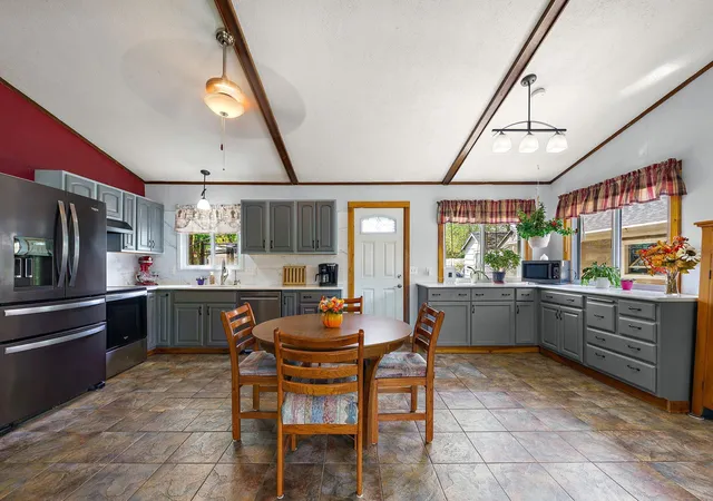Photo 3 of Single family home for sale at 534 Derrick Dr, New Richmond, WI 54017 | MLS# 7140565 | Listing updated on 2026-09-22