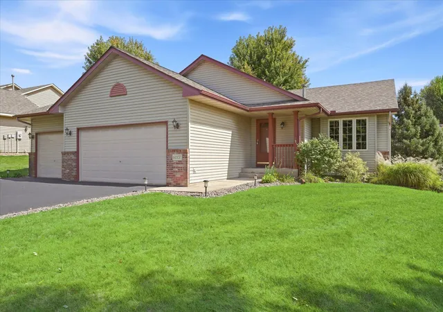 Photo 3 of Single family home for sale at 6007 Nathan Blvd, Rockford, MN 55373 | MLS# 7140566 | Listing updated on 2026-10-06