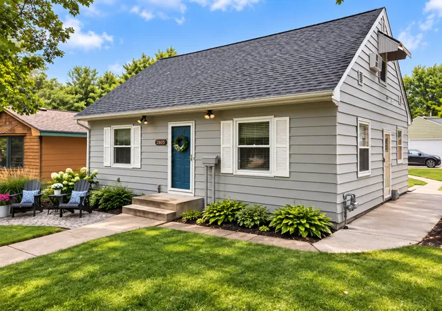 Single family home for sale at 2805 Colorado Ave S, Minneapolis, MN 55416 | MLS# 7140568