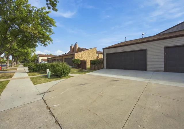 Photo 3 of Sale Pending at 1530 35th Street S #A-101, Fargo, ND 58103 | MLS# 7140597 | Listing updated on 2026-10-27