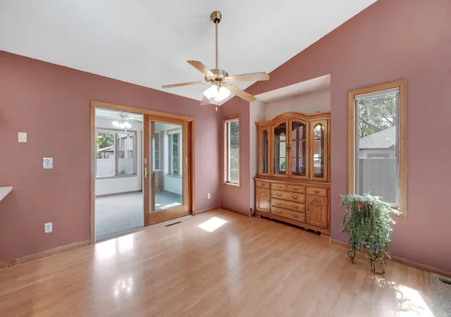 Photo 4 of Single family home for sale at 43 Jefferson Ct, Hastings, MN 55033 | MLS# 7140608 | Listing updated on 2026-09-15