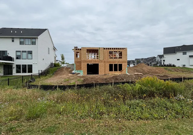 Photo 3 of Single family home for sale at 6239 Harkness Ln S, Cottage Grove, MN 55016 | MLS# 7140627 | Listing updated on 2026-09-25