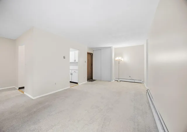 Listing Photo 4 - Condo for sale in building located at 8242 Feemont Ave S, Minneapolis, MN 55420 - Unit #B