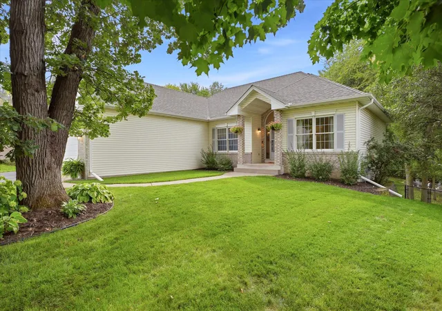 Photo 2 of Single family home for sale at 12514 194th Lane Nw, Elk River, MN 55330 | MLS# 7140682 | Listing updated on 2026-10-06