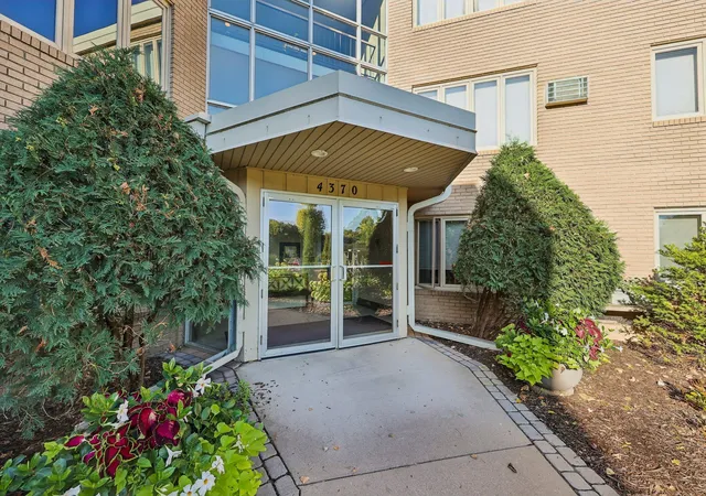 Condo for sale at 4370 Brookside Ct #320, Minneapolis, MN 55436 | MLS# 7140695