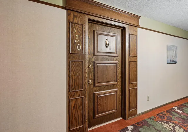 Photo 3 of Condo for sale at 4370 Brookside Ct #320, Minneapolis, MN 55436 | MLS# 7140695 | Listing updated on 2026-09-19