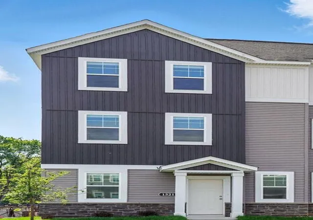 Photo 1 of Single family home for sale at 8760 Is Echo Trl N #A, Lake Elmo, MN 55042 | MLS# 7140762 | Listing updated on 2026-10-06