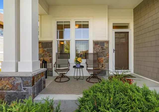 Photo 2 of Townhouse for sale at 17787 Junelle Ct, Lakeville, MN 55044 | MLS# 7140770 | Listing updated on 2026-09-15