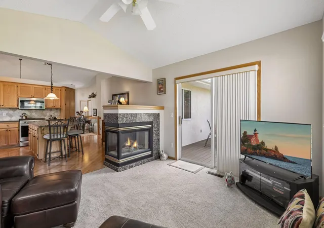 Photo 4 of Single family home for sale at 13323 Glenhaven Ct, Saint Paul, MN 55124 | MLS# 7140780 | Listing updated on 2026-10-02