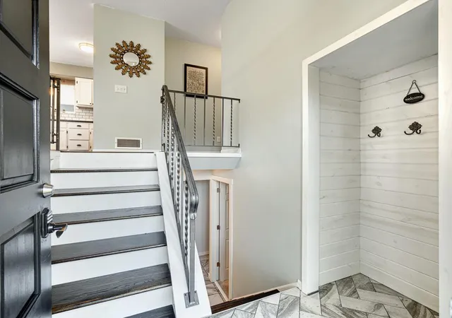Photo 3 of Single family home for sale at 2505 Kilmer Ln N, Minneapolis, MN 55441 | MLS# 7140787 | Listing updated on 2026-10-09