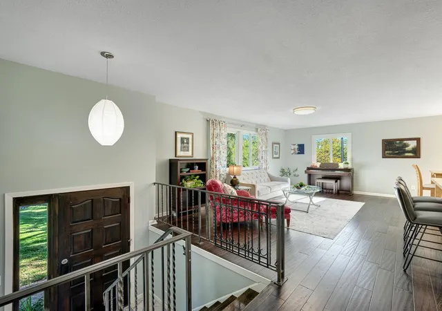 Photo 4 of Single family home for sale at 2505 Kilmer Ln N, Minneapolis, MN 55441 | MLS# 7140787 | Listing updated on 2026-10-09
