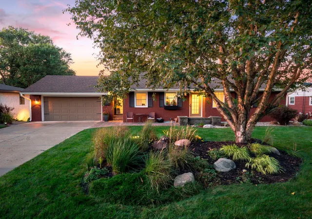 Photo 1 of Single family home for sale at 9218 Russell Ave S, Minneapolis, MN 55431 | MLS# 7140789 | Listing updated on 2026-09-21