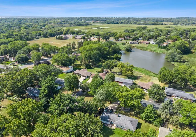 Photo 2 of Single family home for sale at 9218 Russell Ave S, Minneapolis, MN 55431 | MLS# 7140789 | Listing updated on 2026-09-21