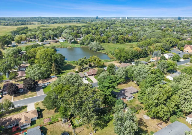 Photo 3 of Single family home for sale at 9218 Russell Ave S, Minneapolis, MN 55431 | MLS# 7140789 | Listing updated on 2026-09-21