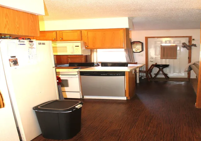 Photo 4 of House for sale at 1806-1808 S 8th Avenue, Fargo, ND 58103 | MLS# 7140802 | Listing updated on 2026-09-15