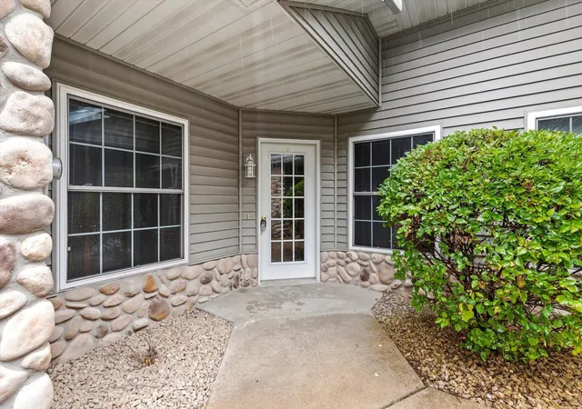 Photo 2 of Single family home for sale at 15266 Cobalt St Nw, Ramsey, MN 55303 | MLS# 7140805 | Listing updated on 2026-10-01