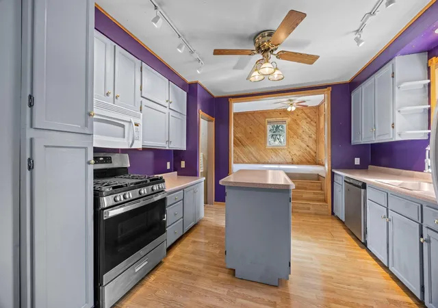 Photo 3 of Single family home for sale at 819 S Grove Ave, Owatonna, MN 55060 | MLS# 7140817 | Listing updated on 2026-10-16