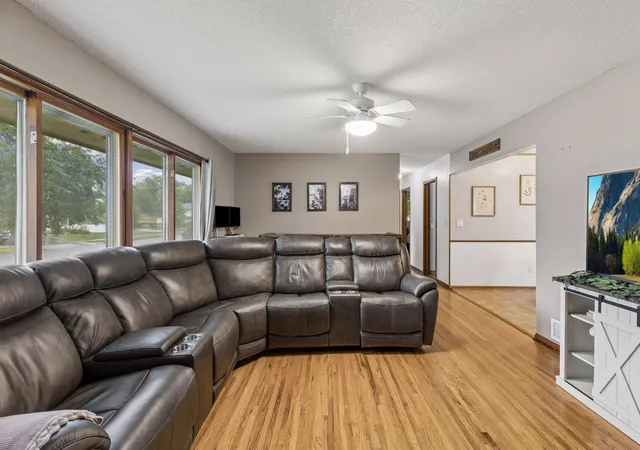 Photo 4 of Single family home for sale at 752 South St, Anoka, MN 55303 | MLS# 7140828 | Listing updated on 2026-10-05