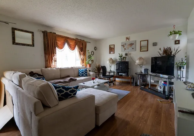 Photo 3 of Single family home for sale at 202 11th Avenue E, West Fargo, ND 58078 | MLS# 7140857 | Listing updated on 2026-10-01