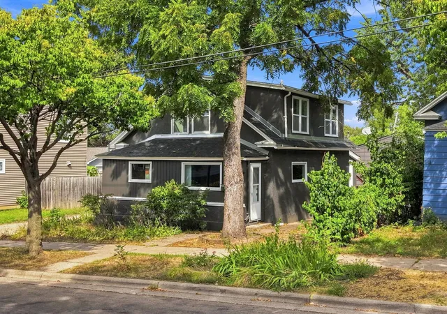 Photo 1 of Multi family home for sale at 483 Lawson Ave W, Saint Paul, MN 55117 | MLS# 7140880 | Listing updated on 2026-09-16