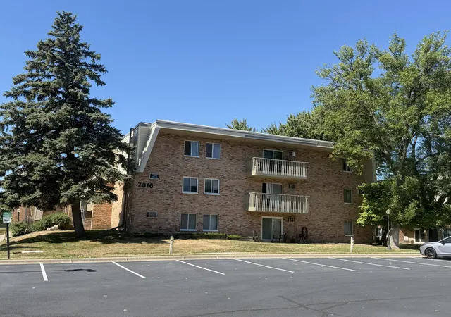 Photo 3 of Condo for sale at 7316 W 22nd Street #305, Minneapolis, MN 55426 | MLS# 7140883 | Listing updated on 2026-10-27