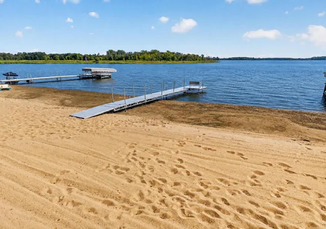 Photo 3 of Single family home for sale at 11325 Interlachen Rd, Chisago City, MN 55013 | MLS# 7140932 | Listing updated on 2026-10-02